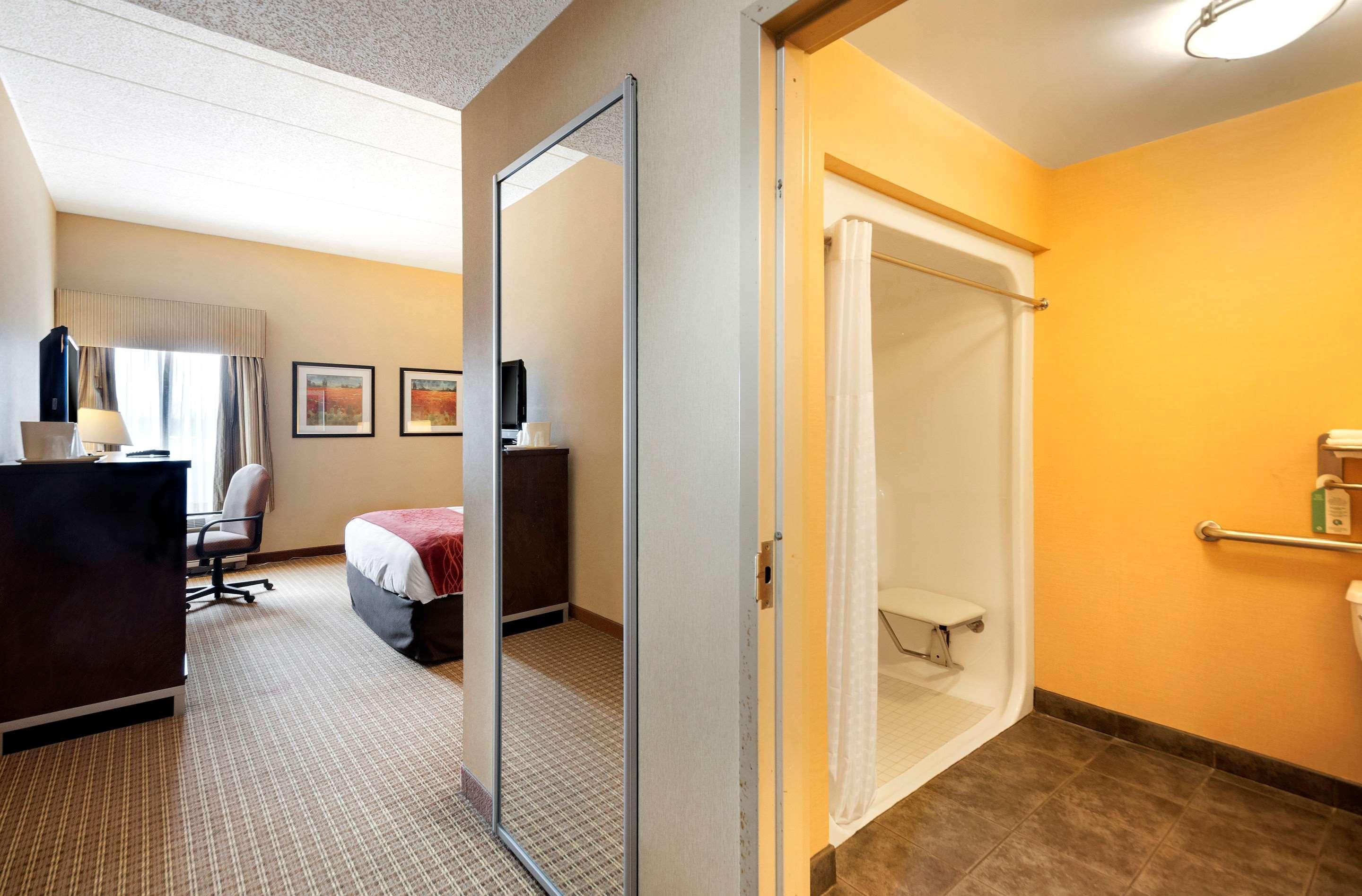 Quality Inn & Suites Bel Air I-95 Exit 77A Экстерьер фото