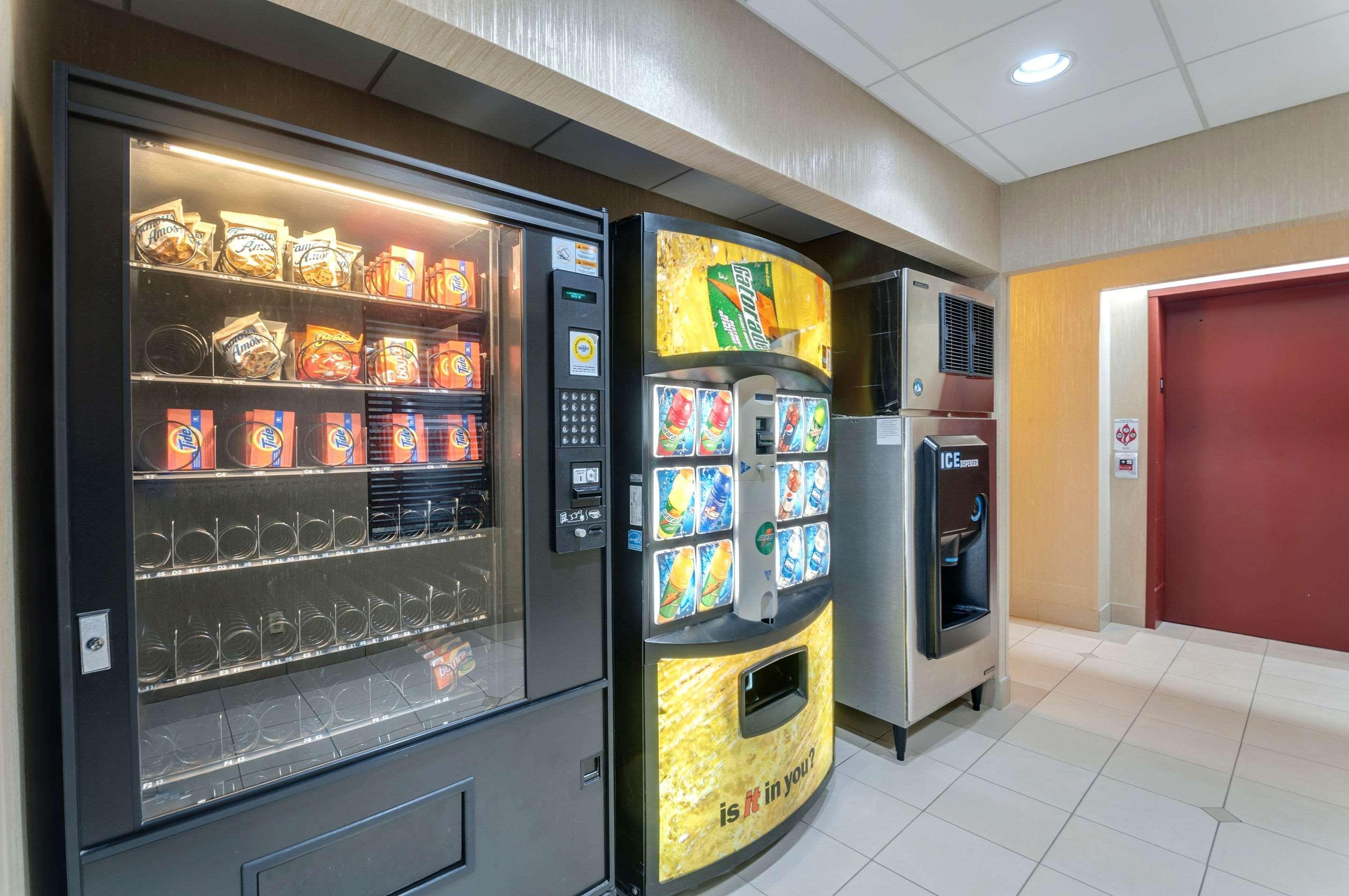 Quality Inn & Suites Bel Air I-95 Exit 77A Экстерьер фото