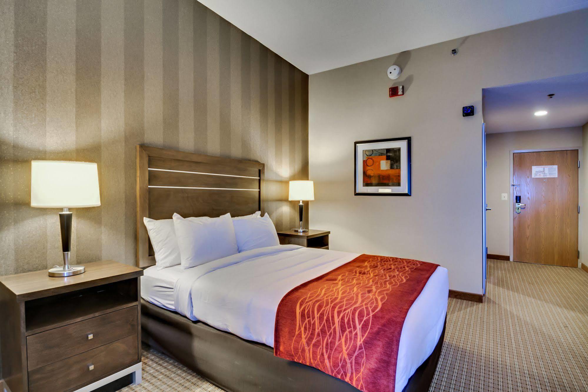 Quality Inn & Suites Bel Air I-95 Exit 77A Экстерьер фото