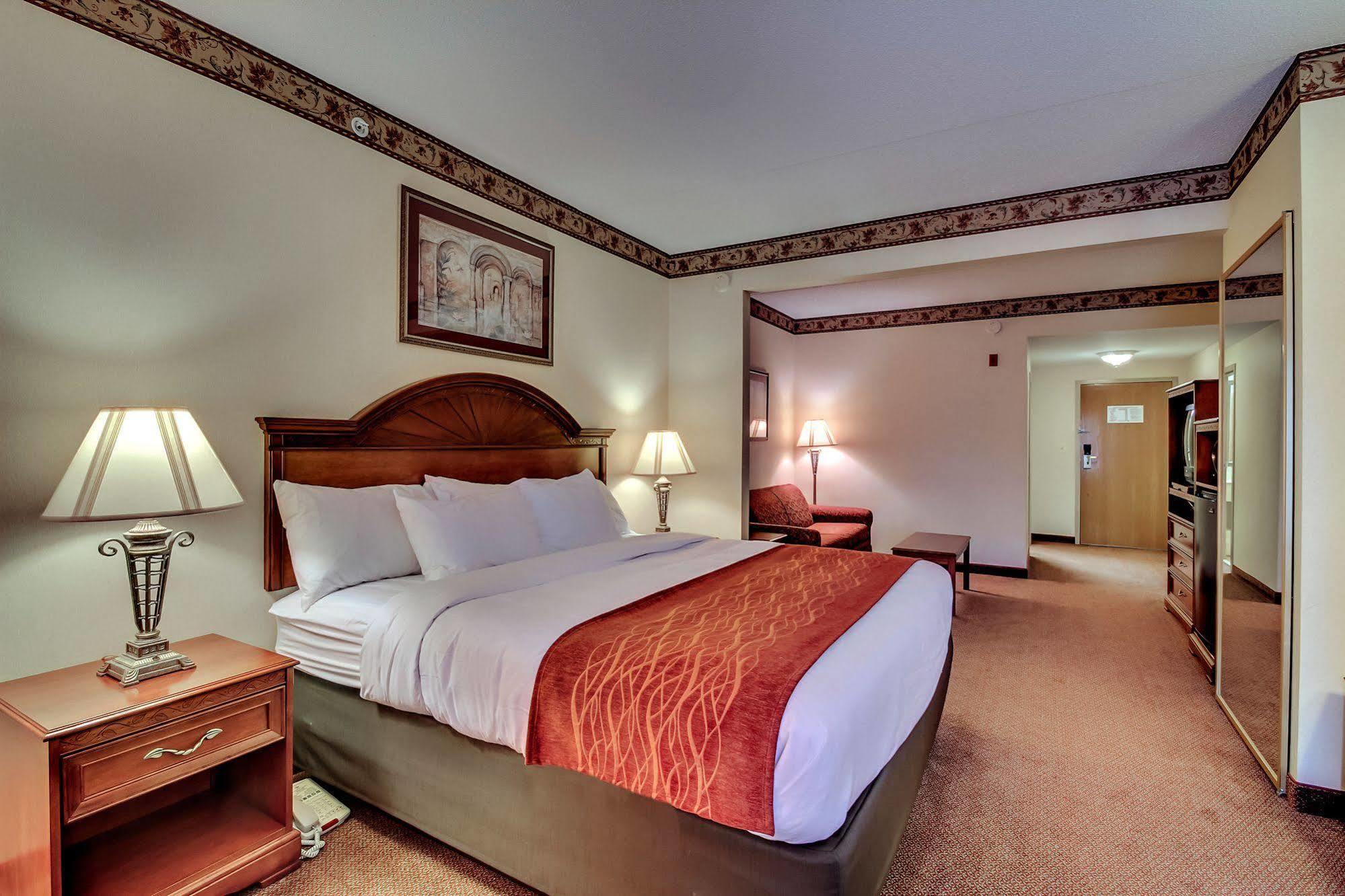 Quality Inn & Suites Bel Air I-95 Exit 77A Экстерьер фото