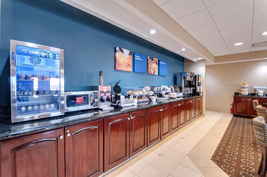 Quality Inn & Suites Bel Air I-95 Exit 77A Ресторан фото